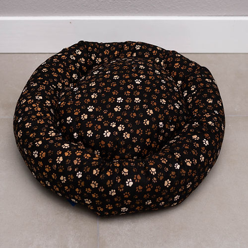 Mutts & Mittens: Round Bed Black